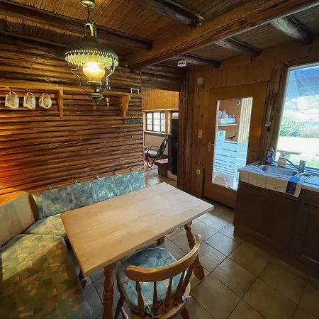 Holiday home Urige Blockhuette Direkt Am Waldrand *